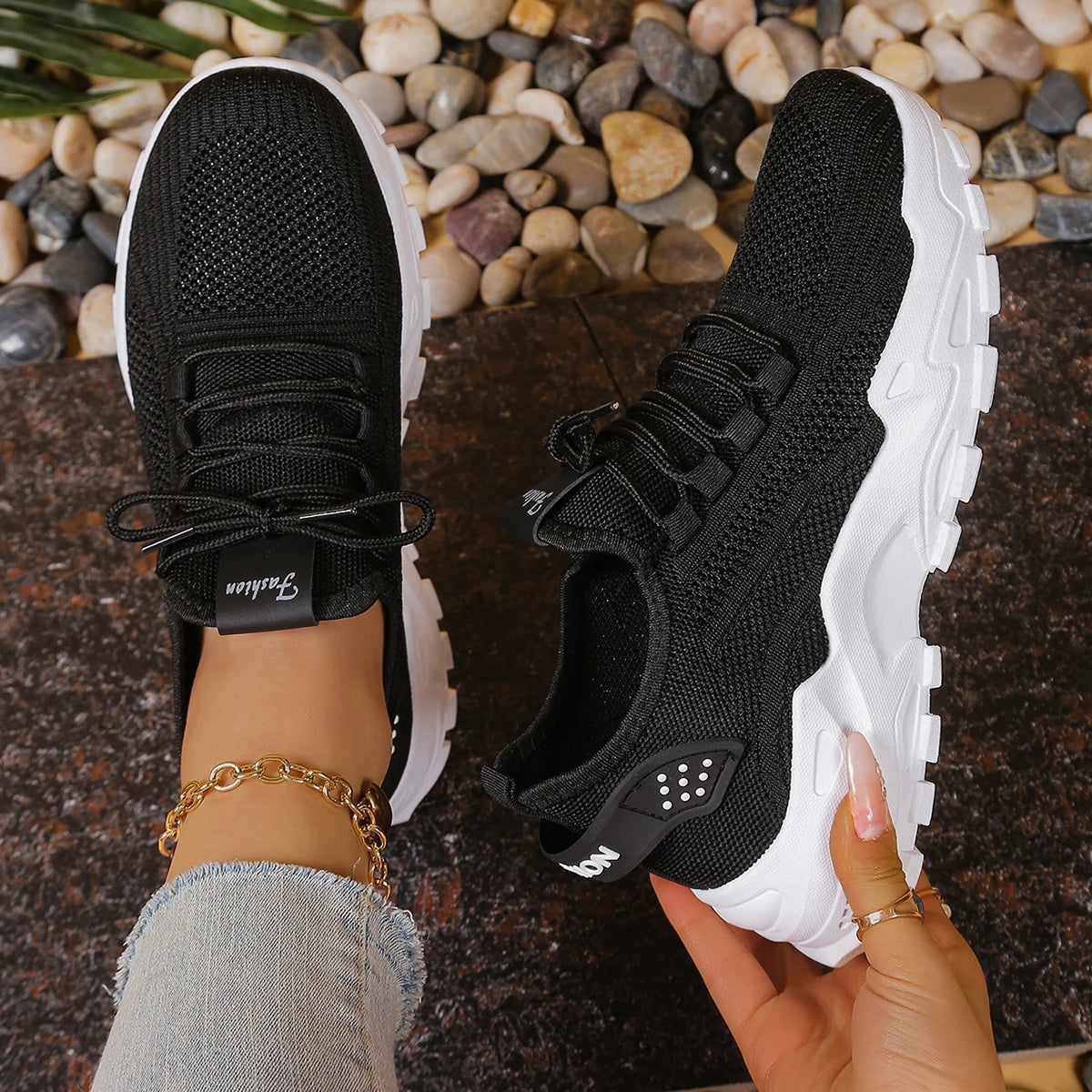 Zapatos Casual Mujer con Correa – Estilo Moderno y Elegante